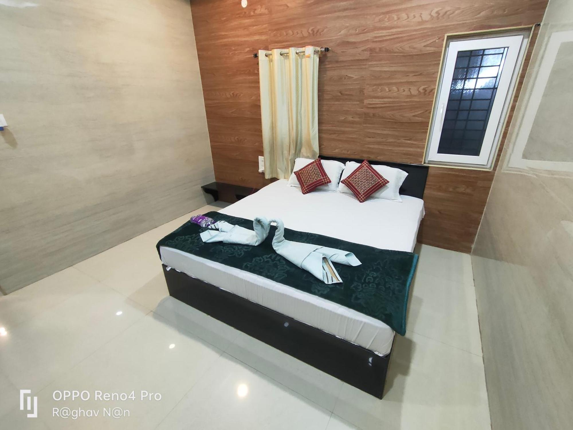 Kamala Sadana Lodge Mādhavaram Εξωτερικό φωτογραφία